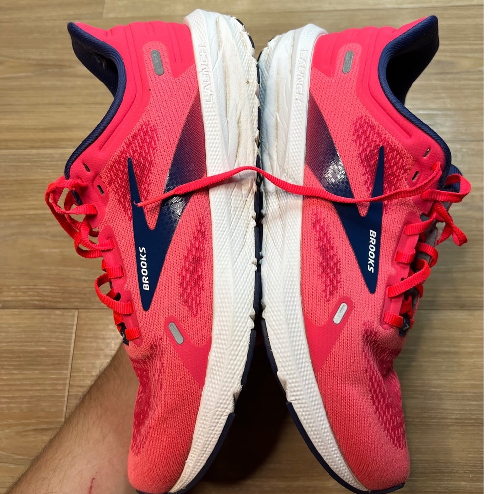 Brooks Womens Launch 9 Running Shoes DNA Cushioning Pink Navy Size 9